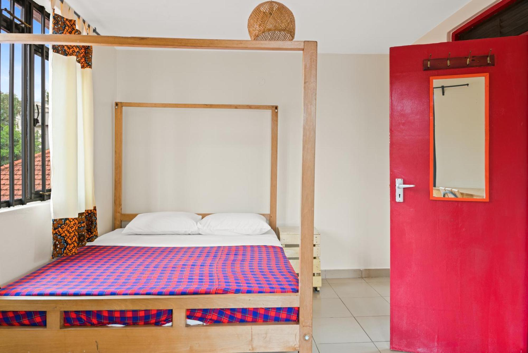 Hostel Bushpig Backpackers Kampala Exteriér fotografie